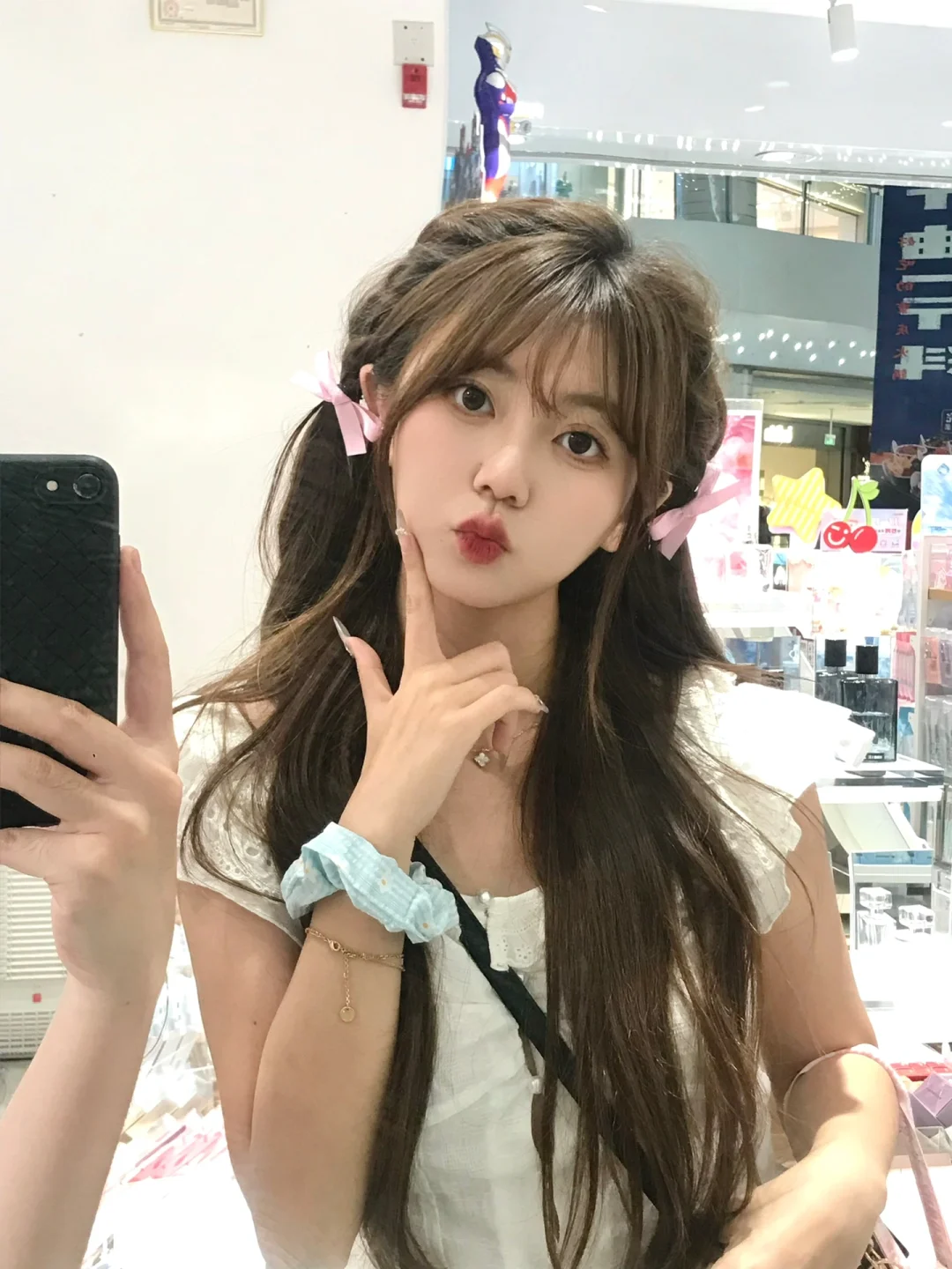 甜妹对镜拍💕田曦薇同款发型也太可爱辣