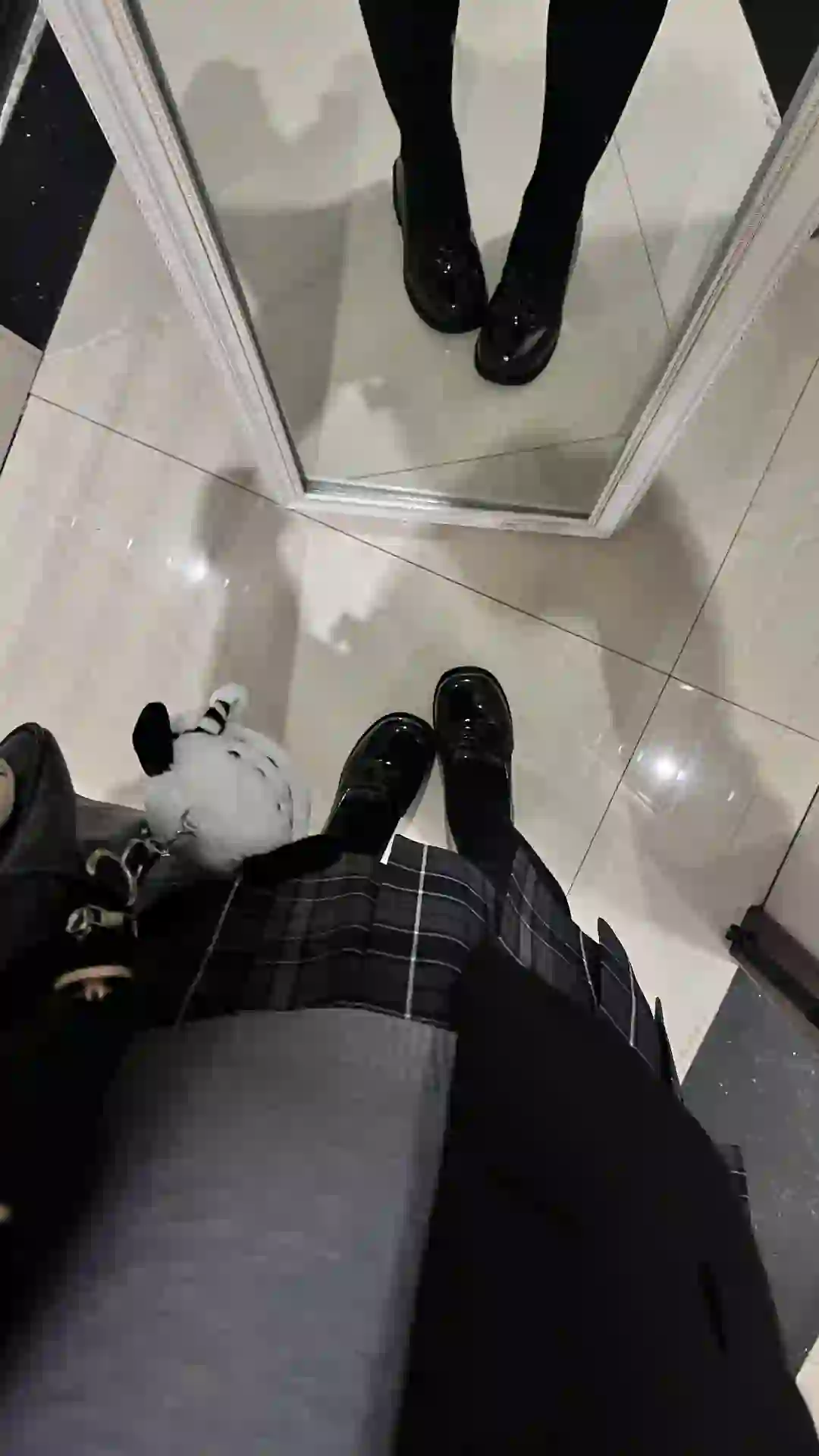 一到冬天jk圈就干净了