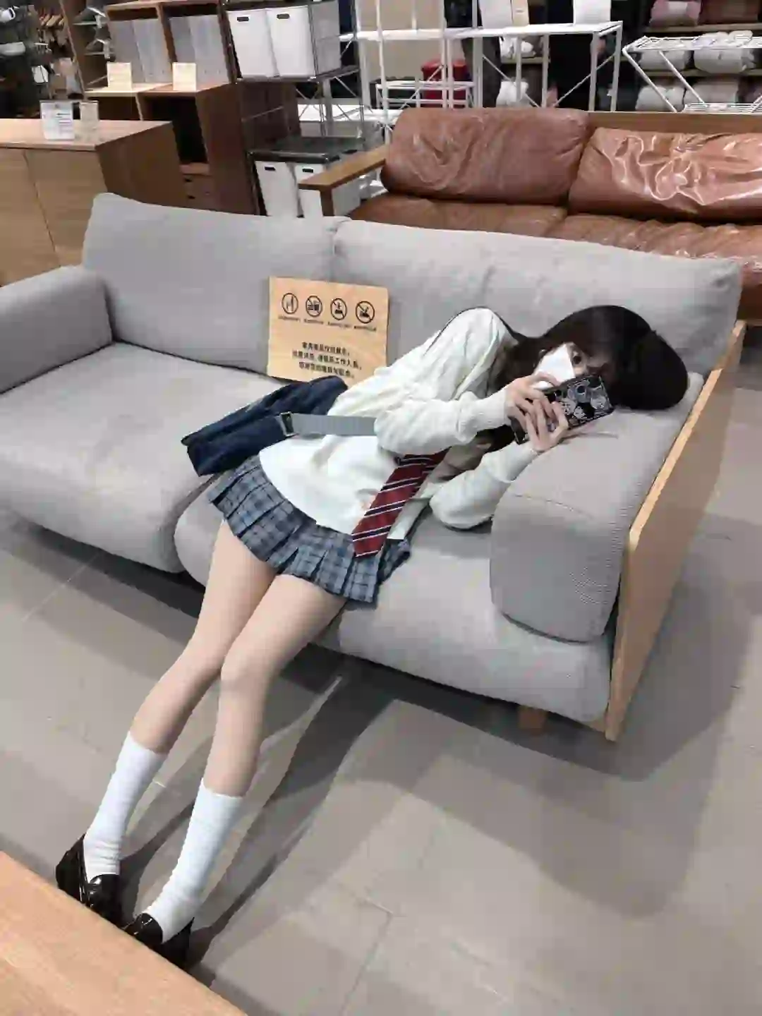好看的格子统治世界/•᷅‎‎•᷄\୭