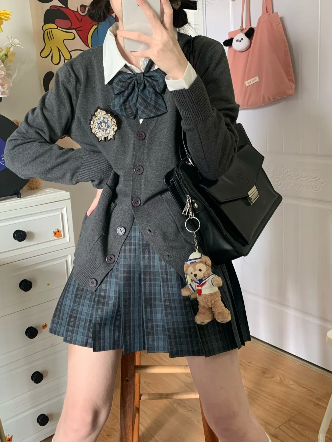 还有谁不知道我们家79的jk三件套嘛？