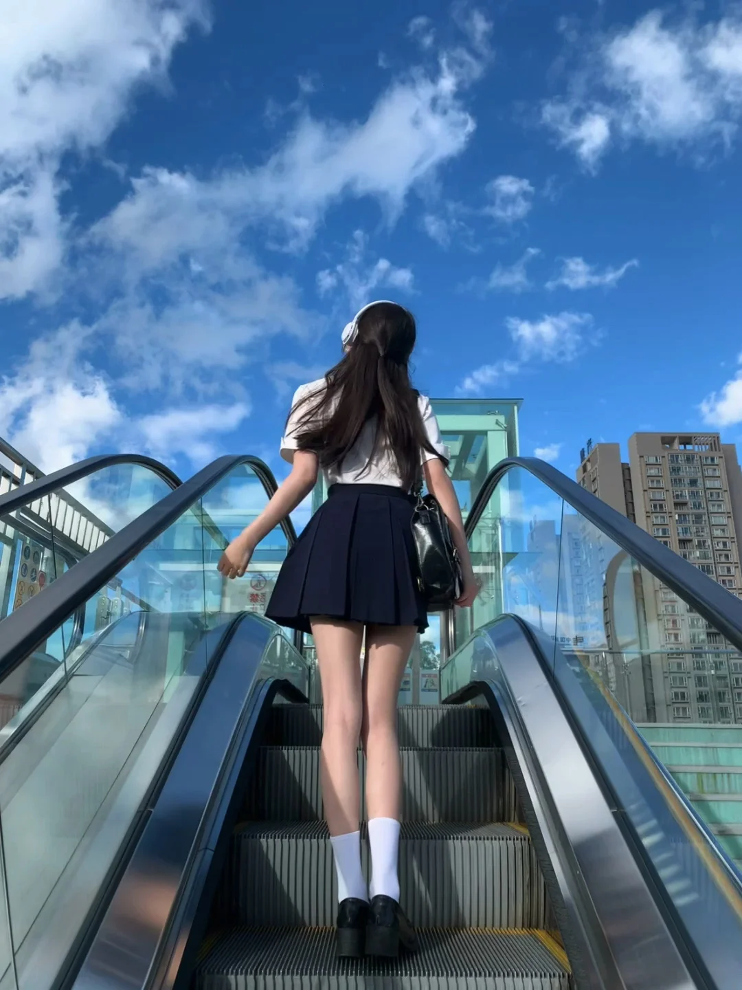 实况live动图的动漫氛围感