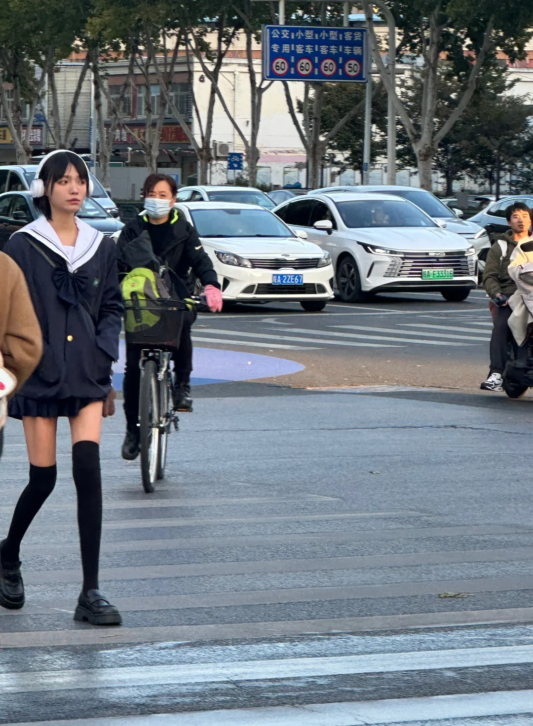 我太爱jk了  80岁还要穿jk