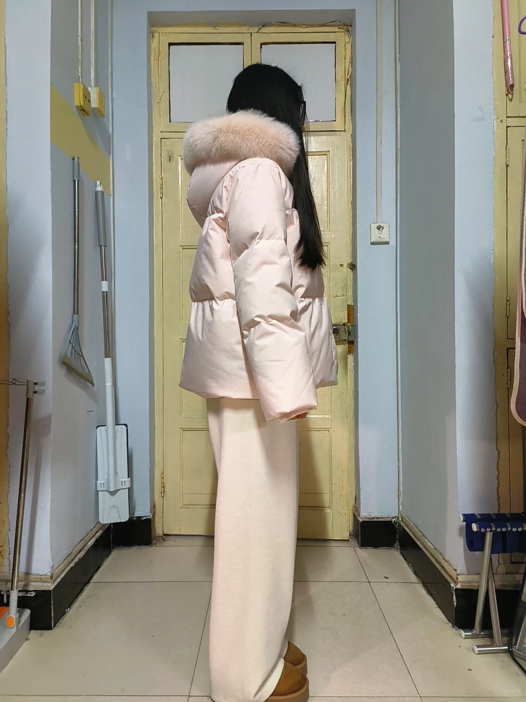 一万姐妹看过的甜甜妹宝羽绒服上身图来啦！