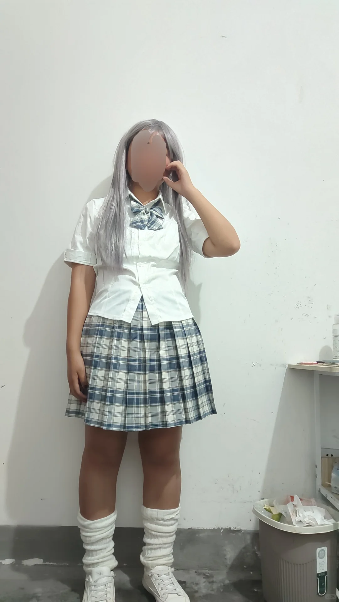 求助，第一次穿JK制服怎么感觉怪怪的