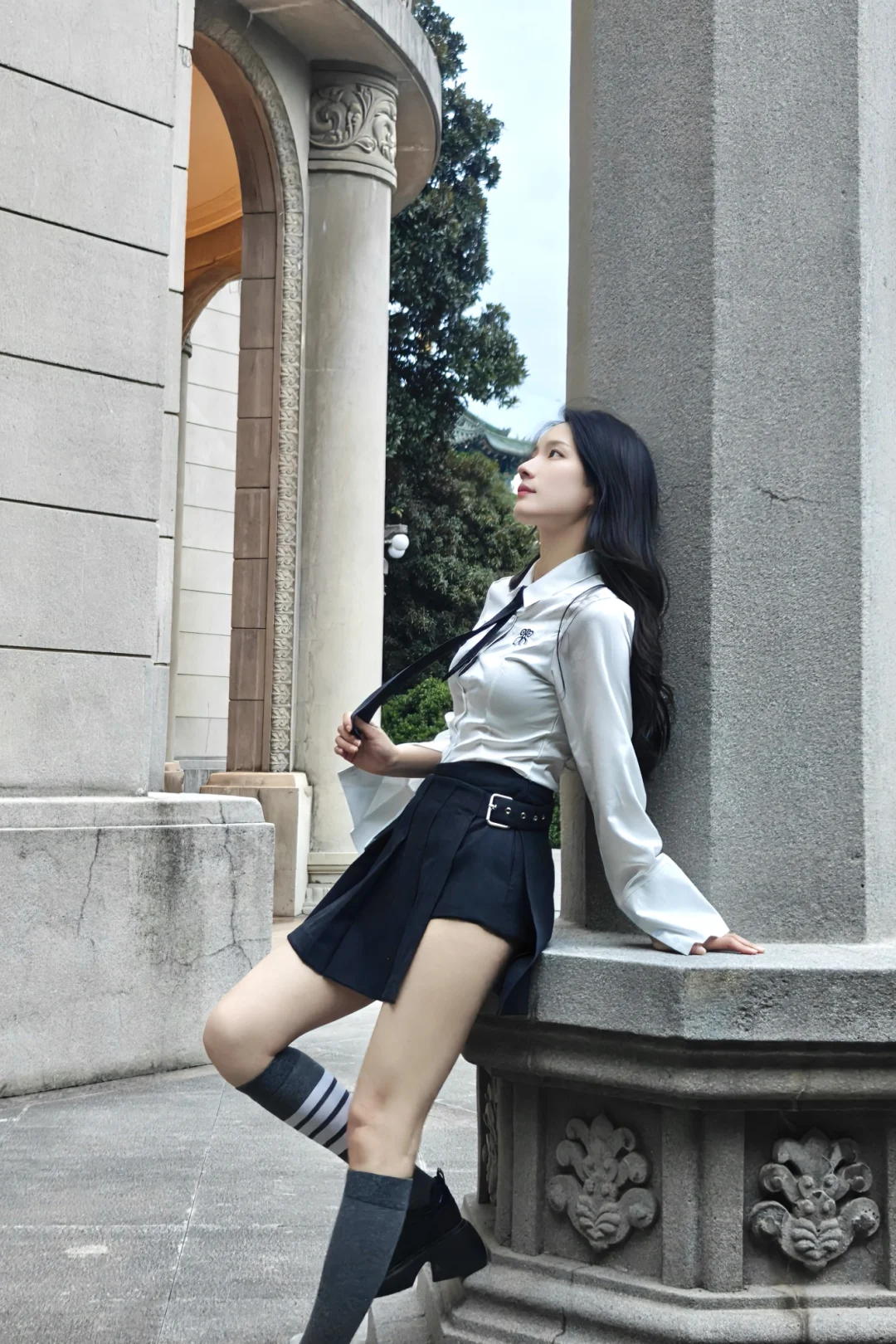先别说话 让我想个文案