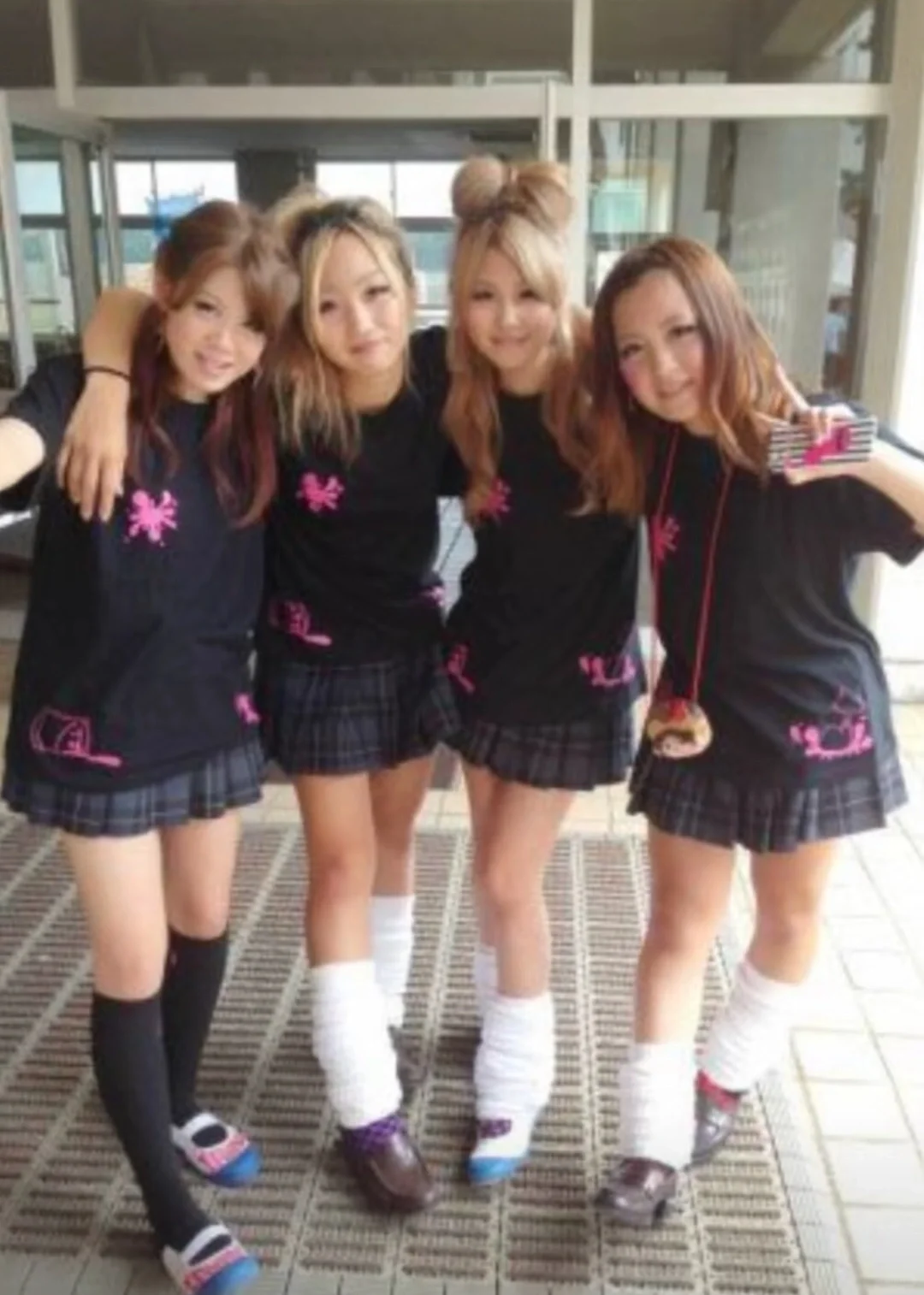 辣妹涩谷辣妹的学校日常！