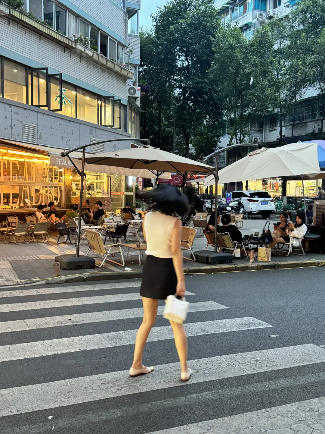 35岁的甜妹和御姐👯‍♀️