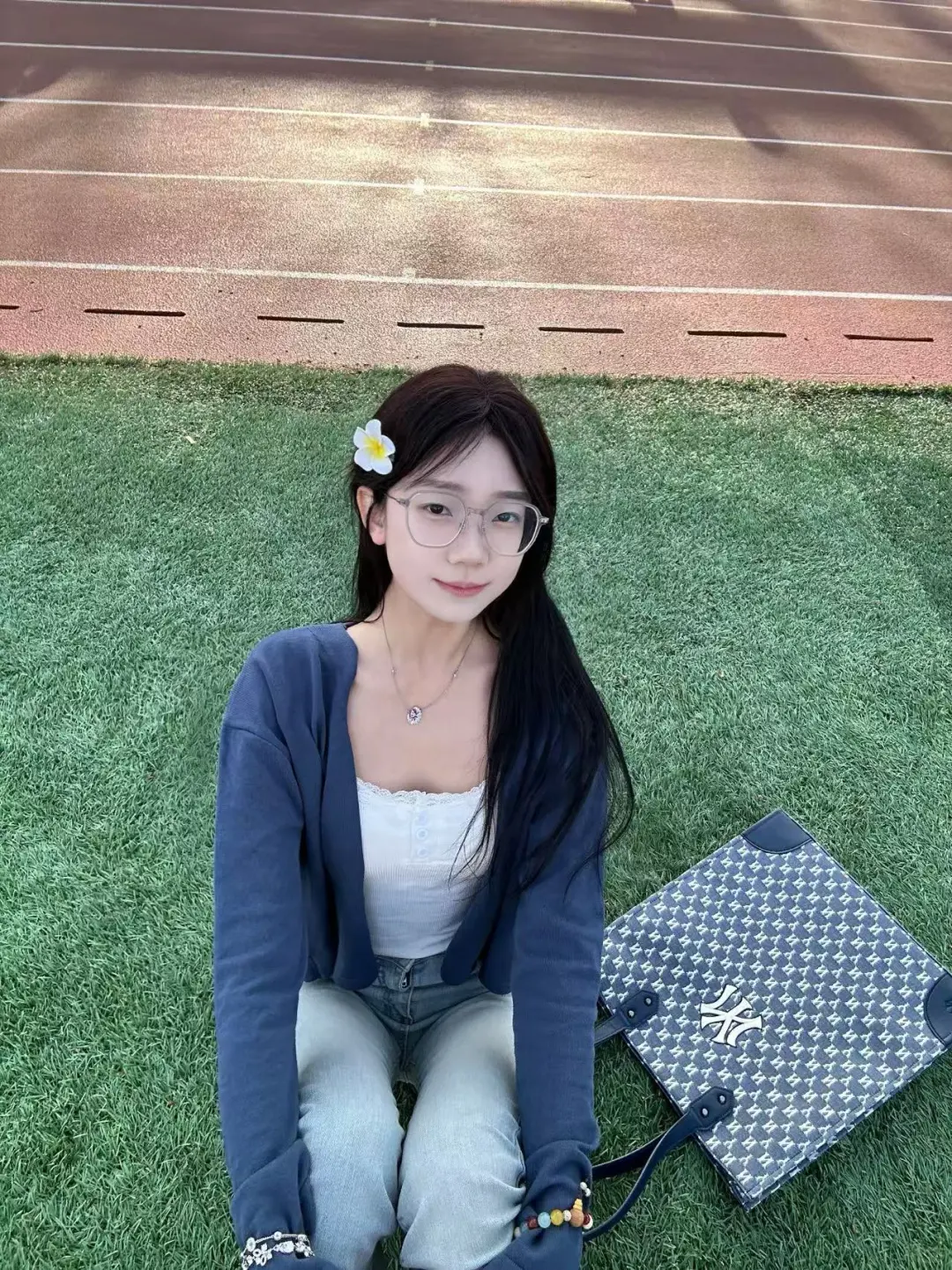 过年染了个甜妹发色真的太显嫩了！！