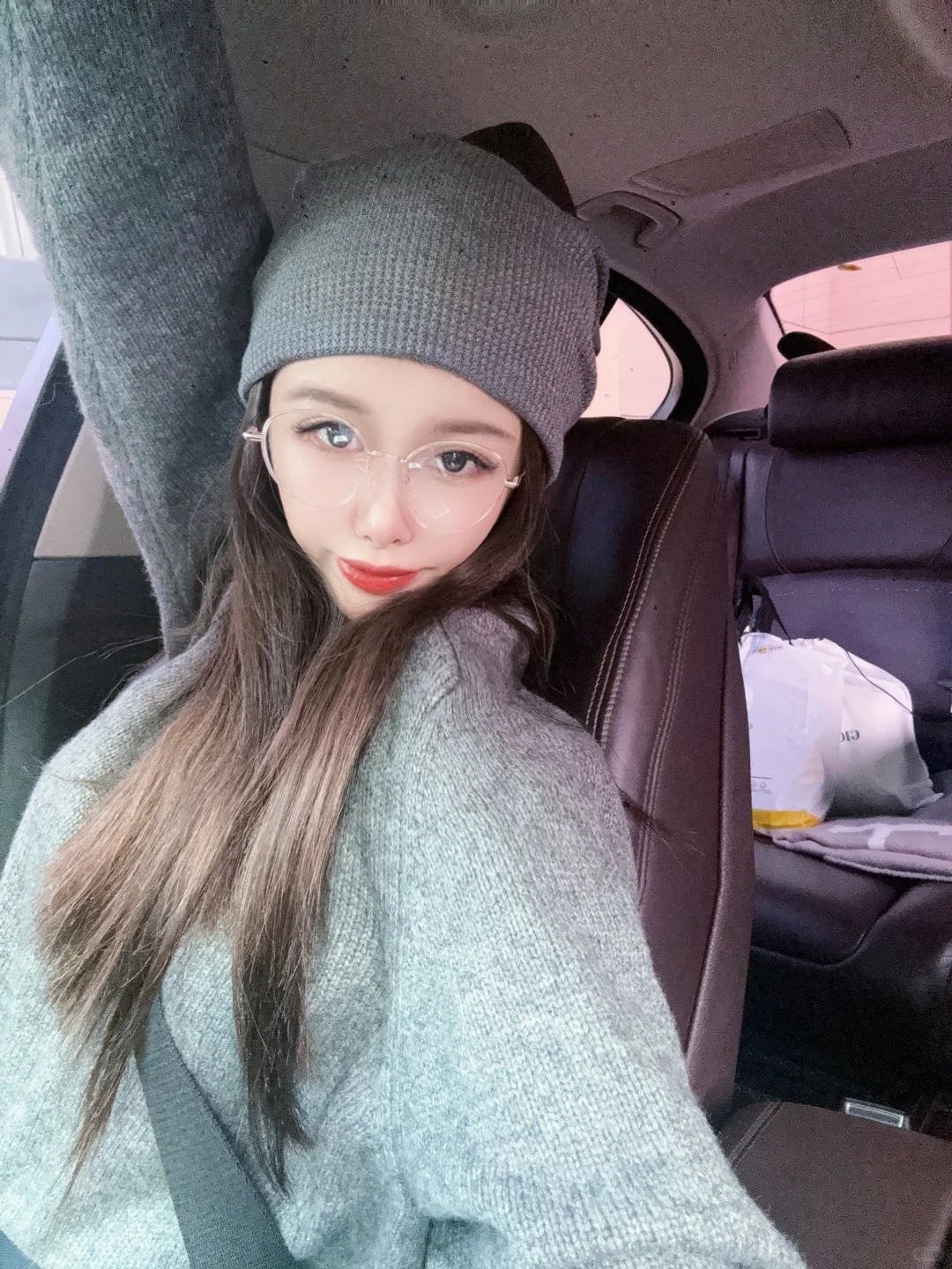 甜妹的尽头是姐姐👧