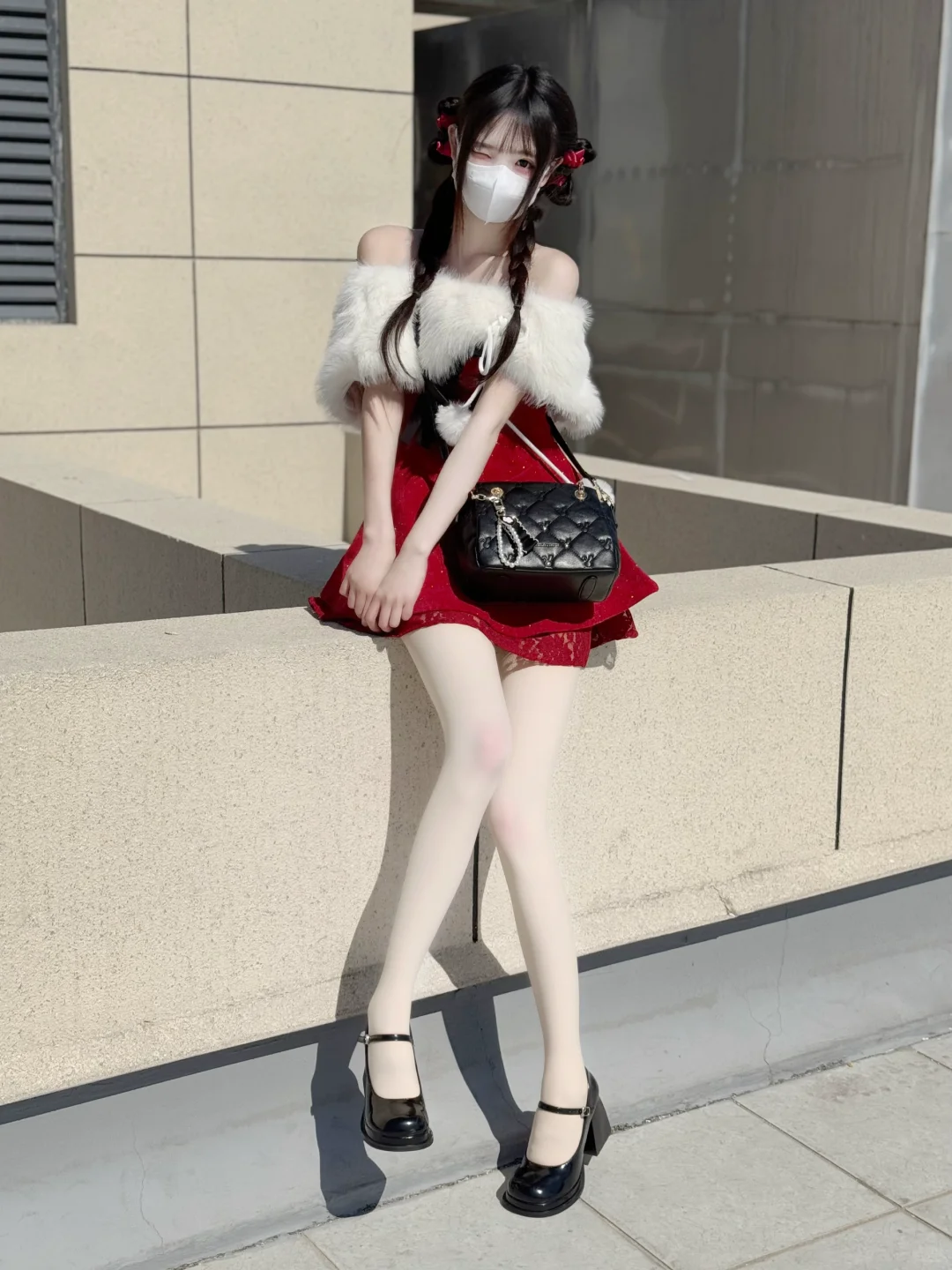 那个漂亮小姨又回家过年了