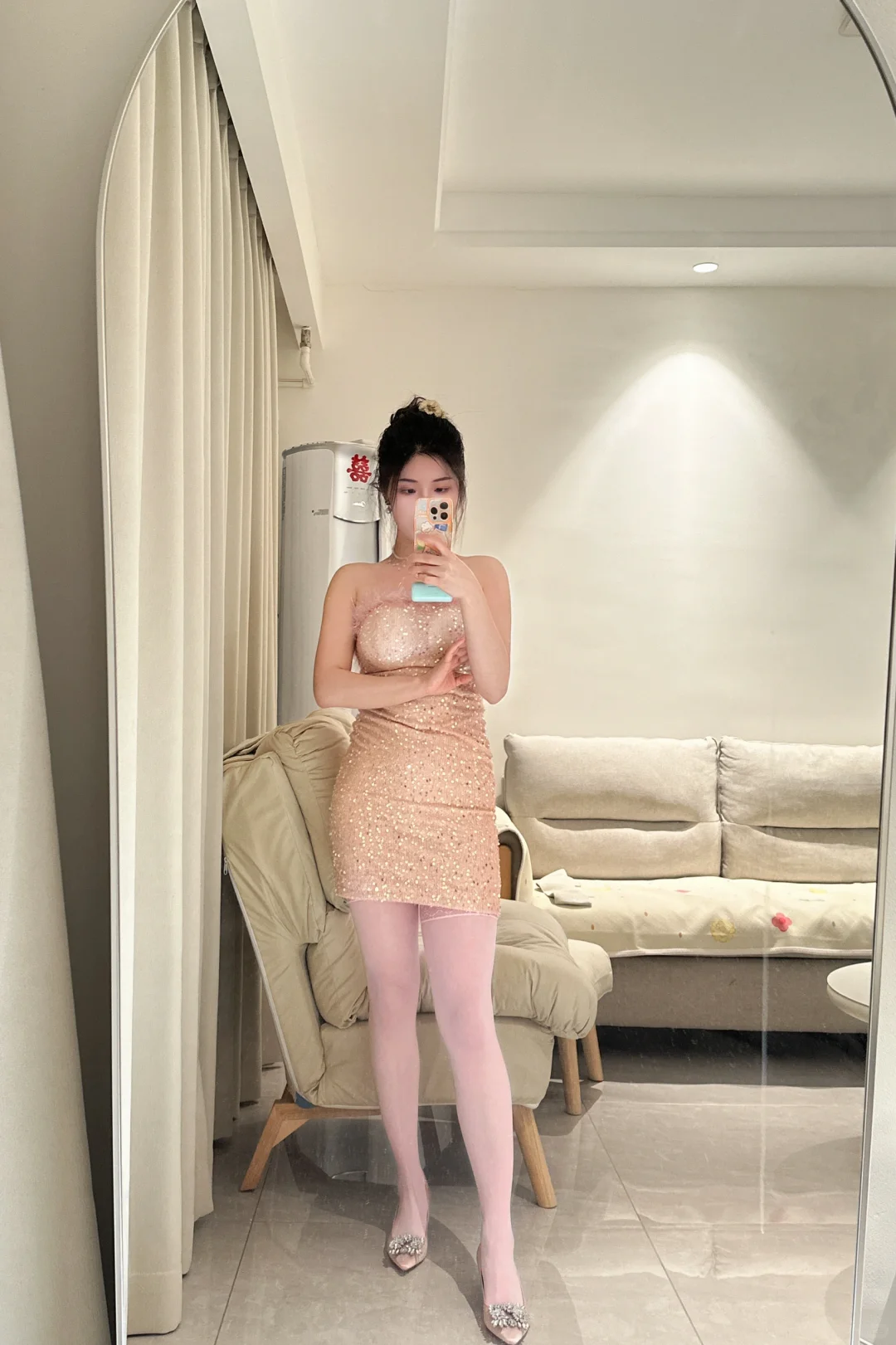 叫小“姨”我还能不理你么？