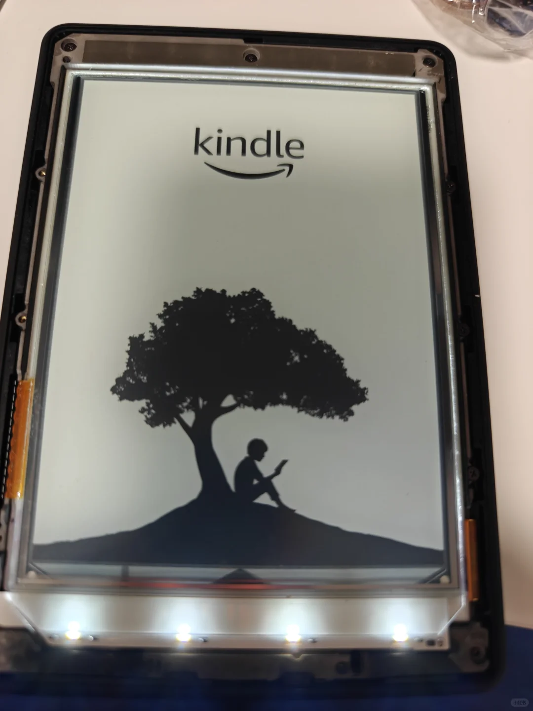 低成本唤醒板砖kindle