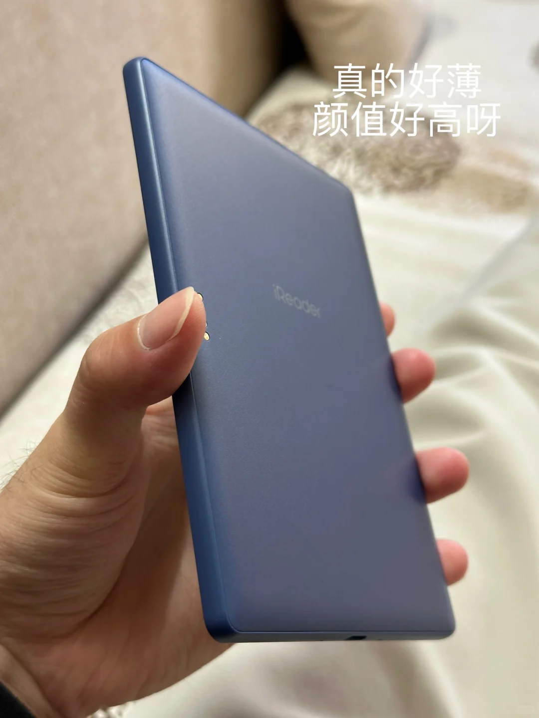 在老破小看书好幸福呀🌊💙