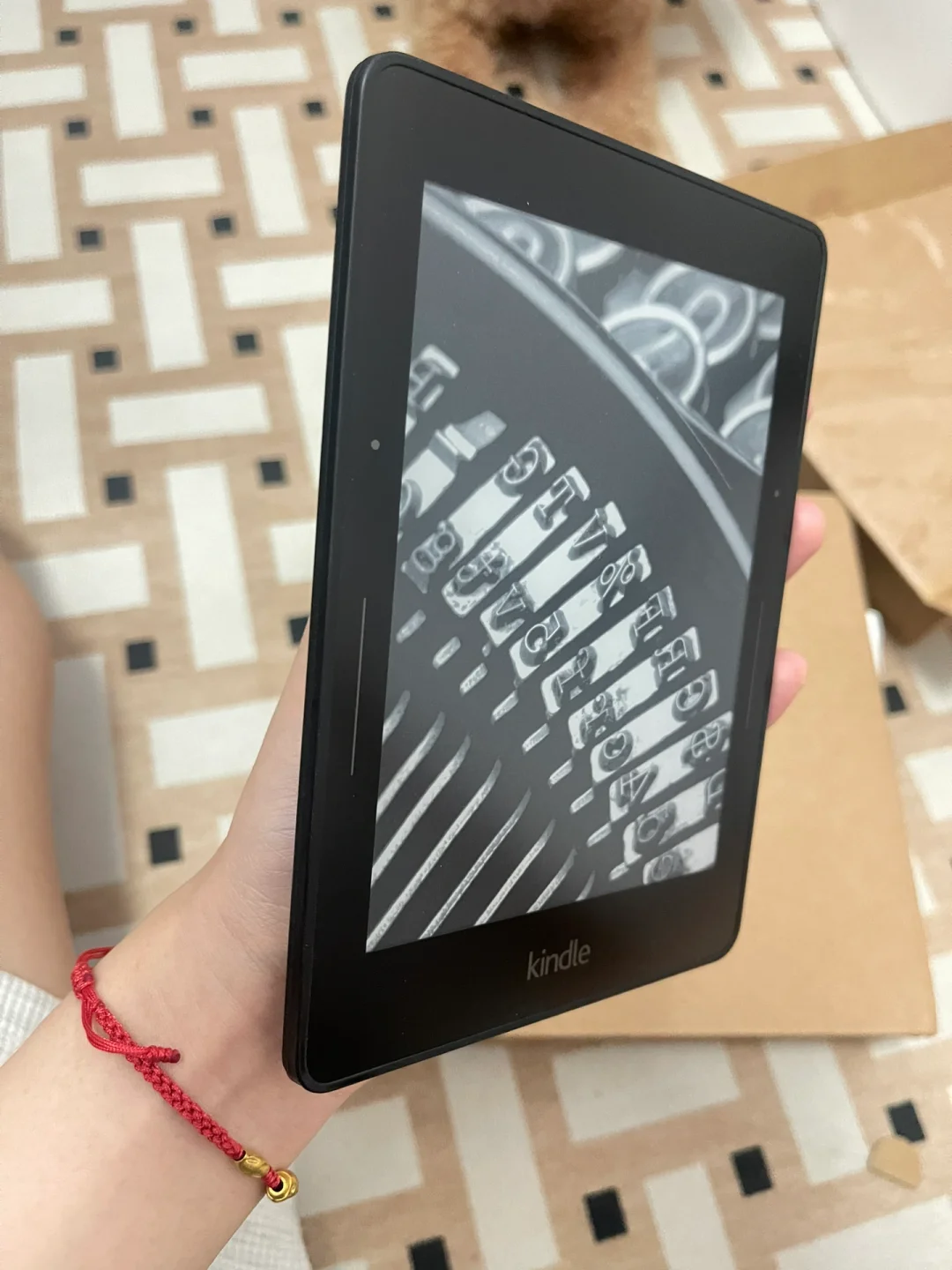 不到3张抓了个Kindle voyage（已更新反馈）