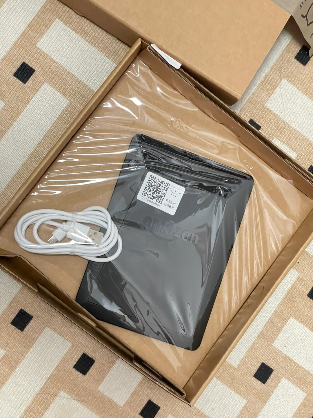不到3张抓了个Kindle voyage（已更新反馈）