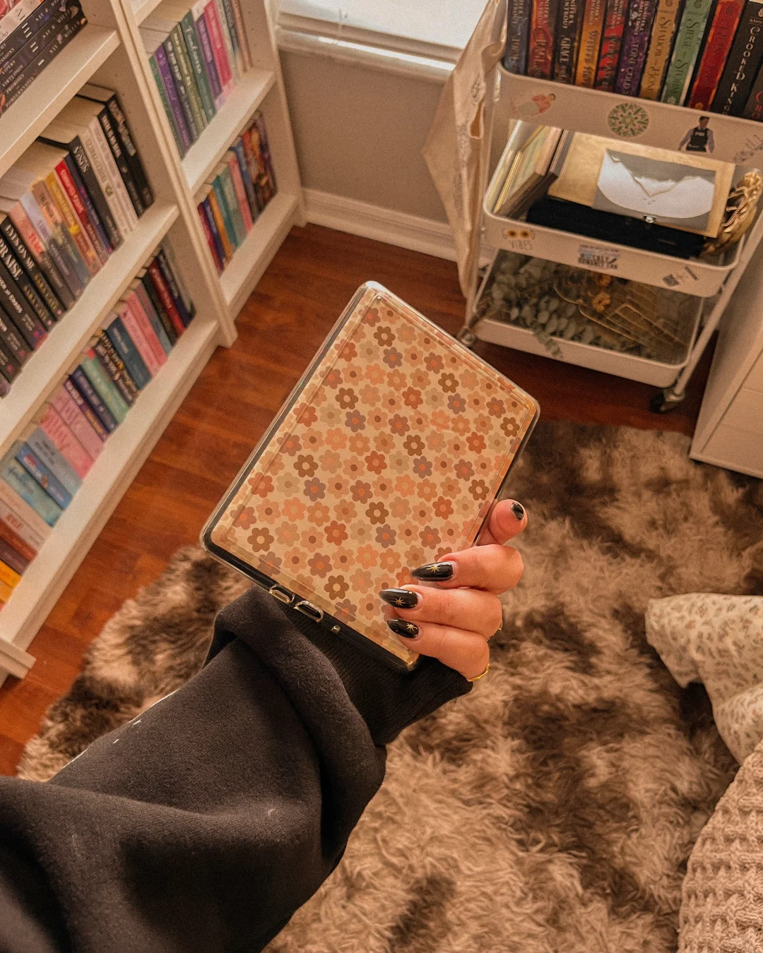 💫 new kindle skin 💫
