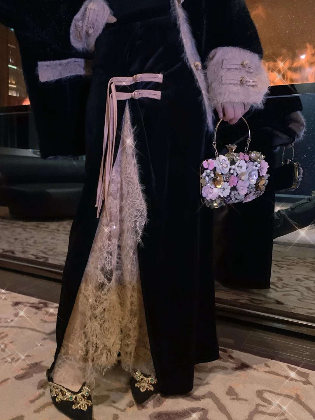 伦敦➗相机电纸书平板支架调料厨具女装衣服