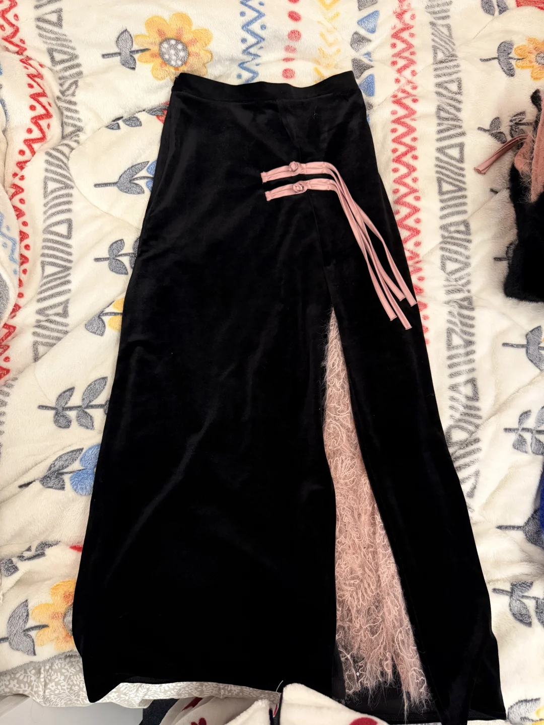 伦敦➗相机电纸书平板支架调料厨具女装衣服