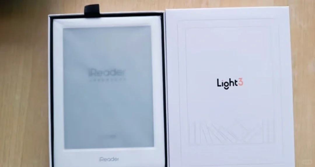 买的掌阅Light3，还不错