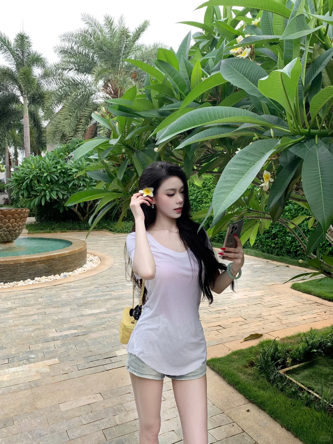 浅尝一下微透白t