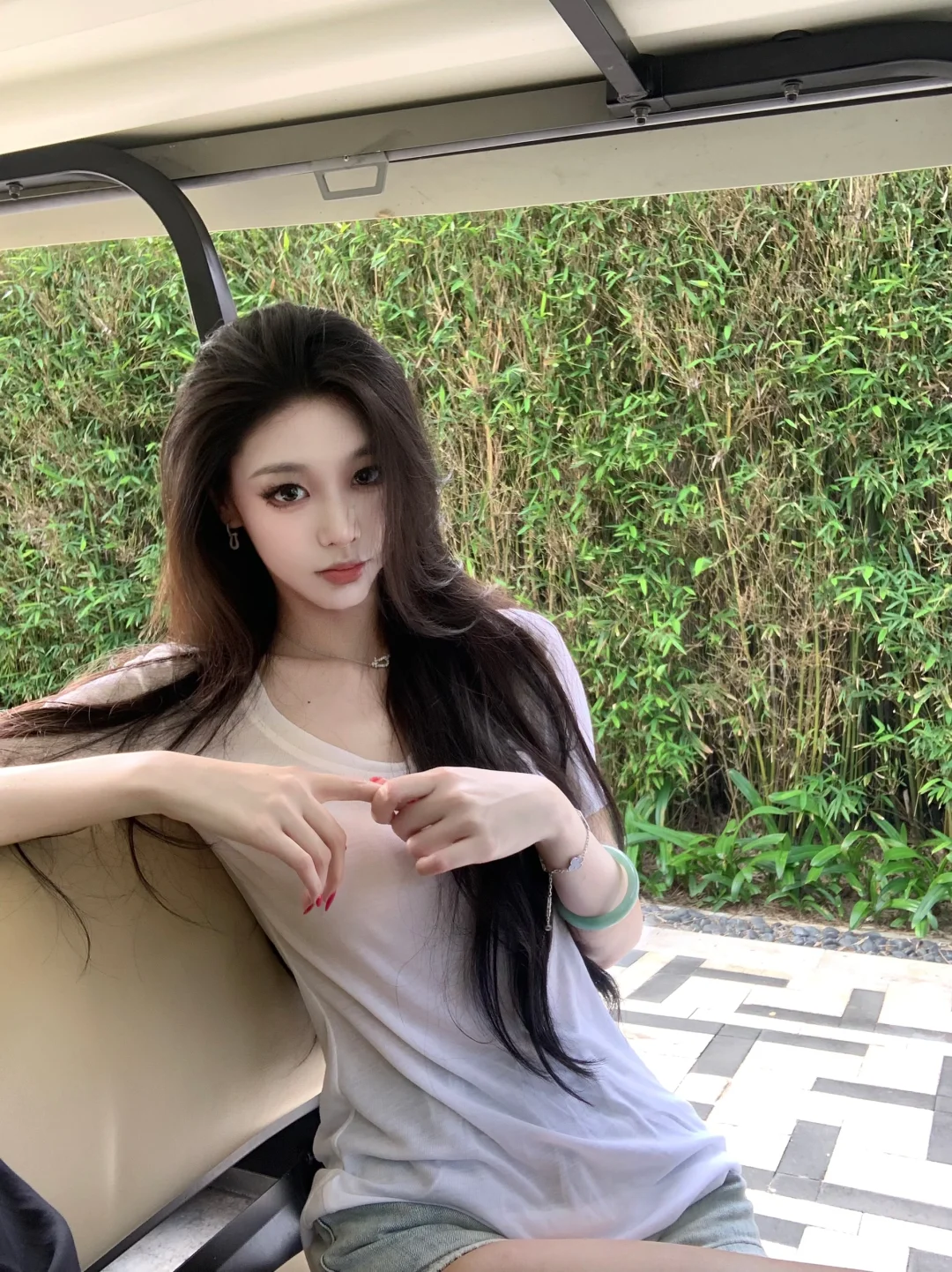 浅尝一下微透白t