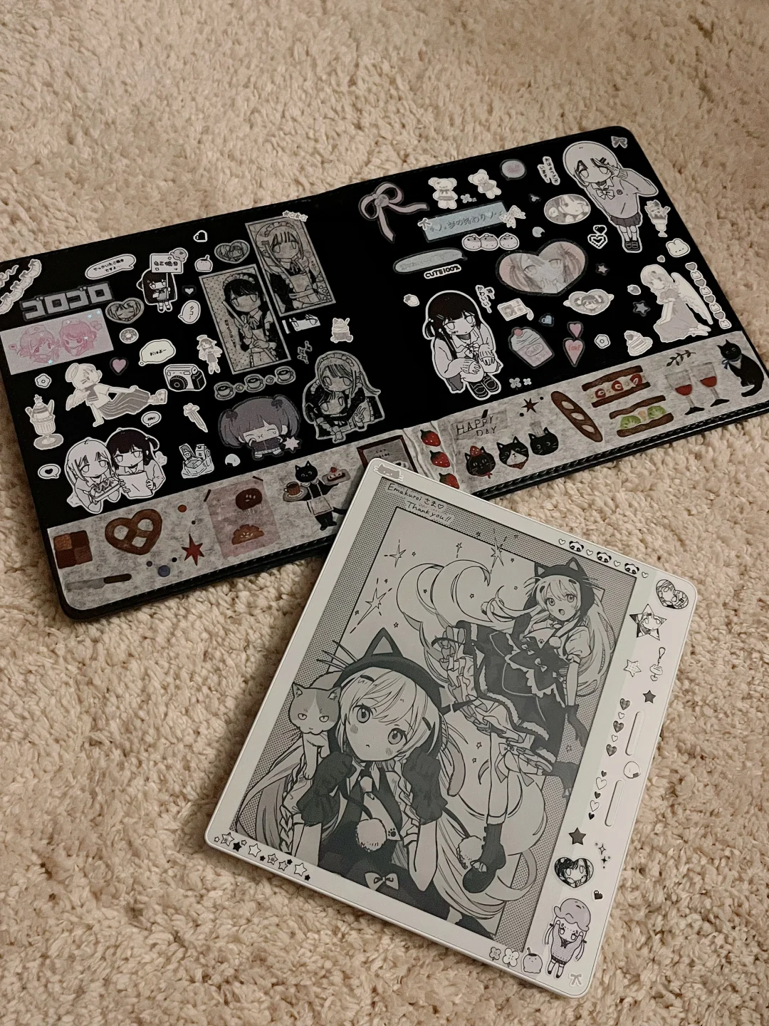 ❕谁还能分辨得出笔记本和电子书