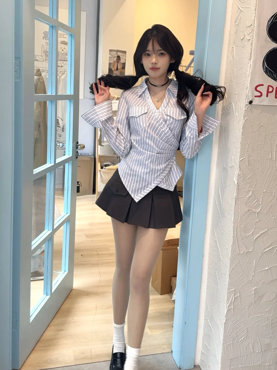 两个揪👧