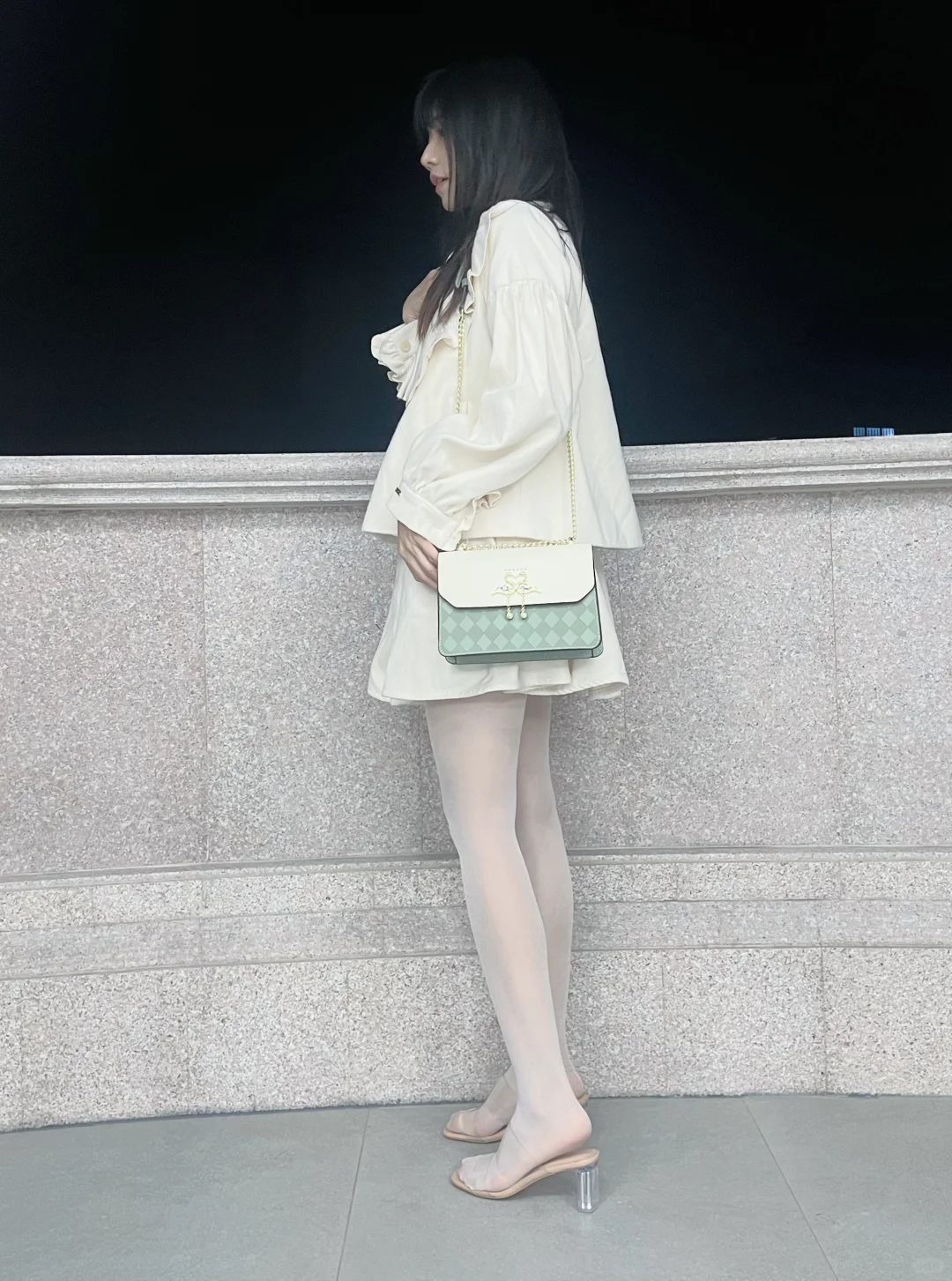 跟你约会穿这套可以吗