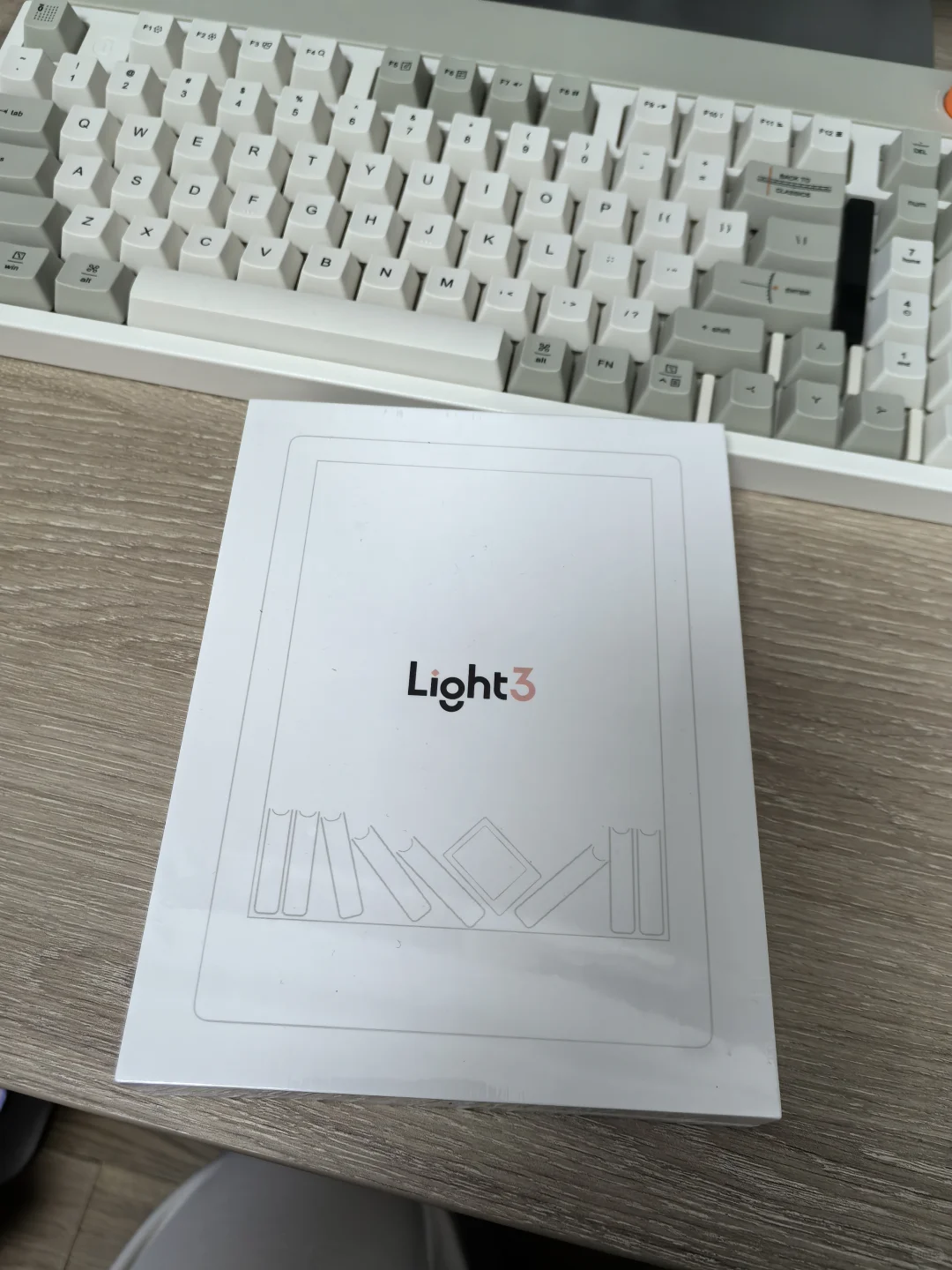 不爱看书，出iReader1个