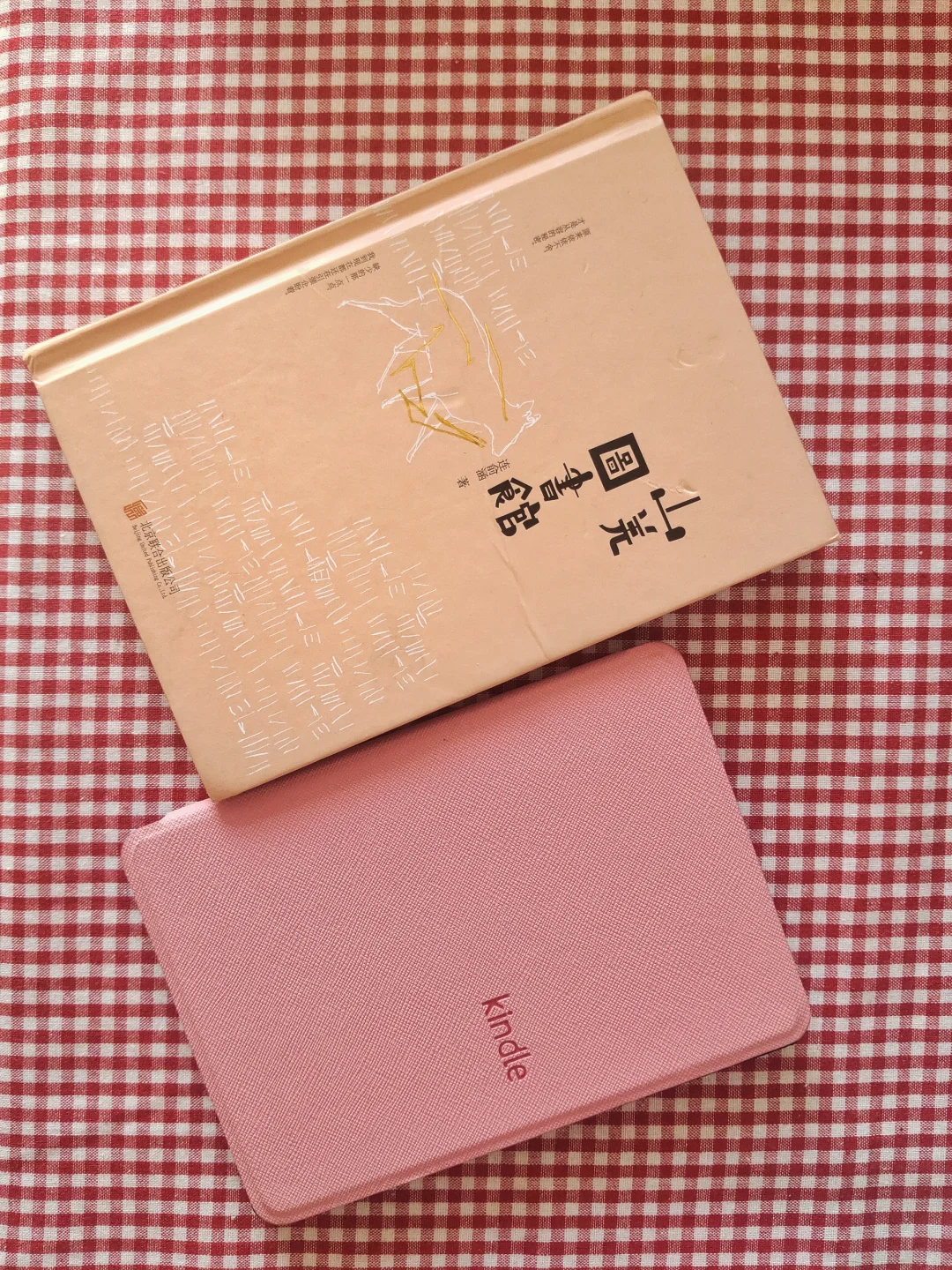 whisper.📚//喜欢一只手就能握住的轻盈