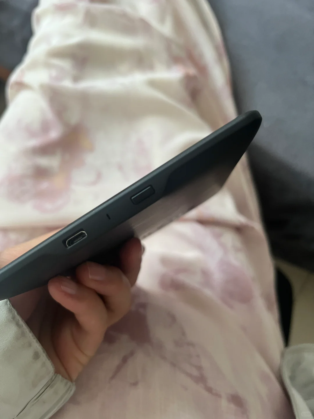 不知哪位高人欲收Kindle paperwhite