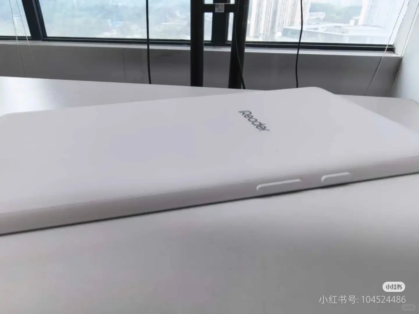 感觉白色的好看