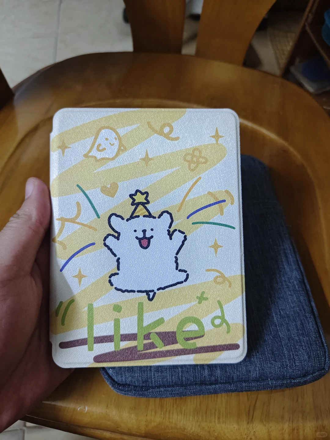 看书还得是用电纸书