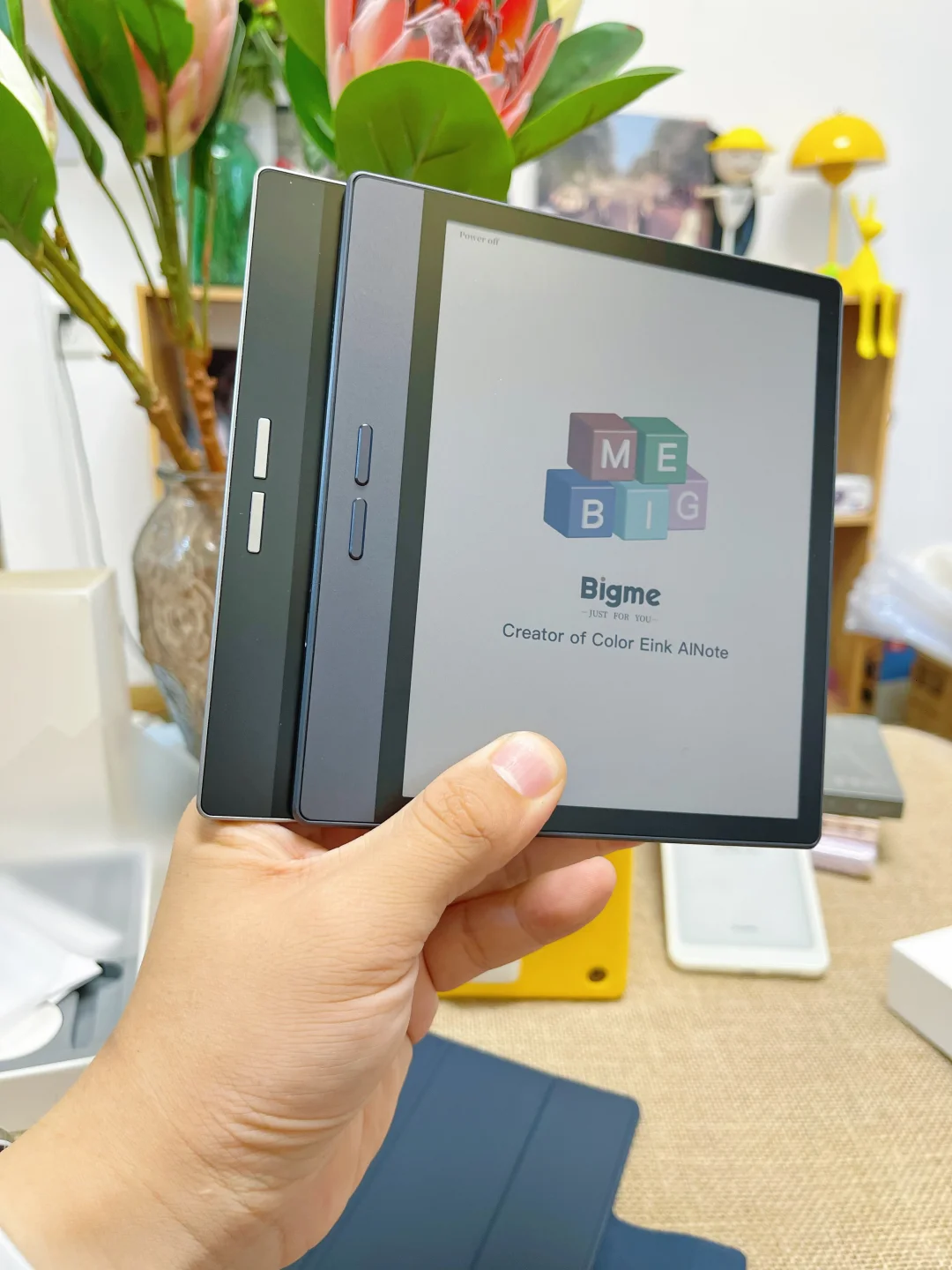 Bigme新品B7可以打电话的彩墨Ai办公本