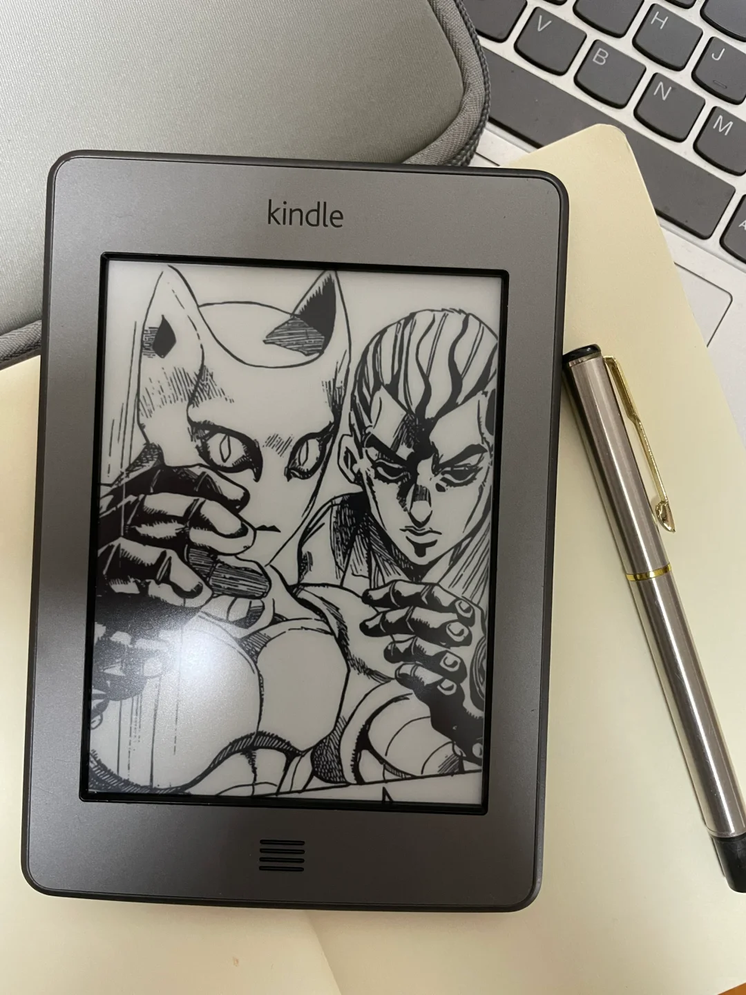 一百元收到的貌美kindle touch