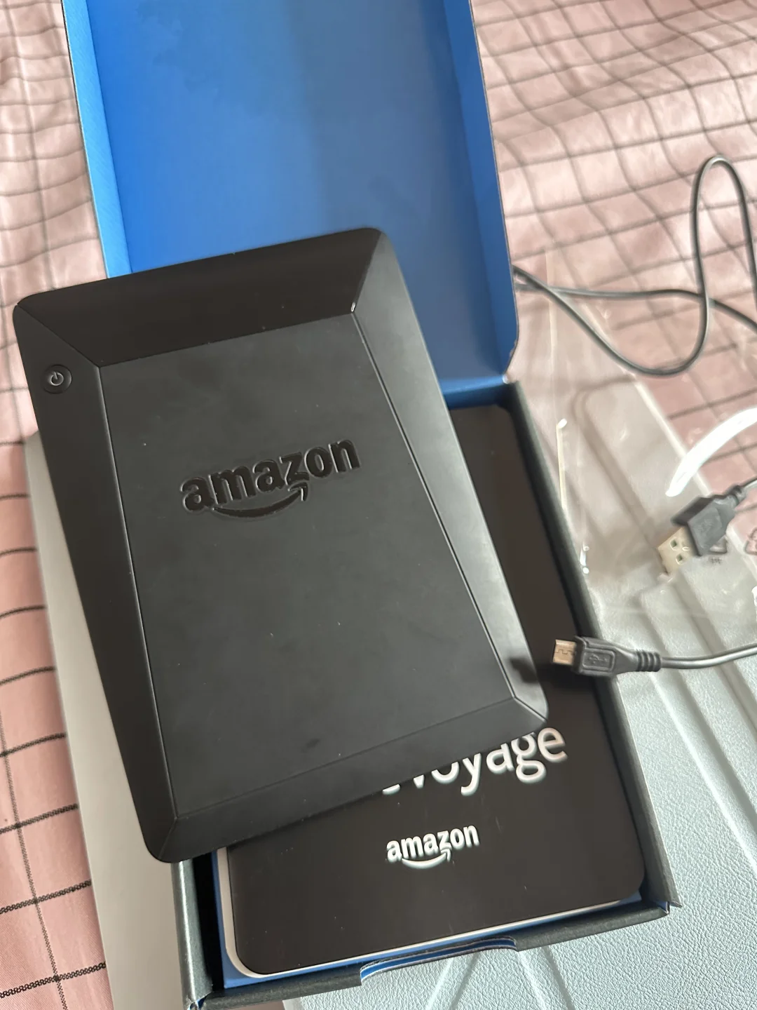 自用mini4和kindle voyage