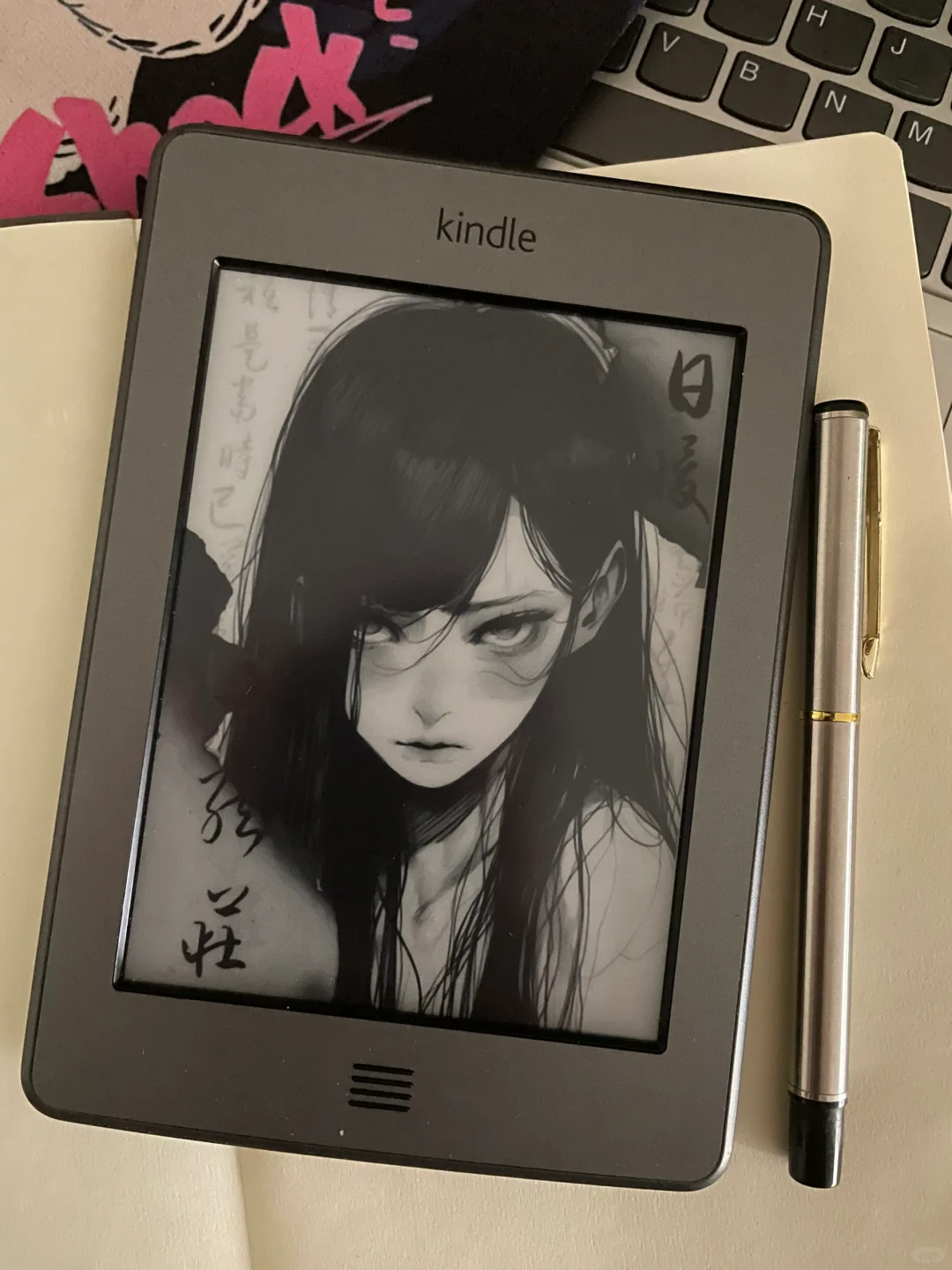 一百元收到的貌美kindle touch