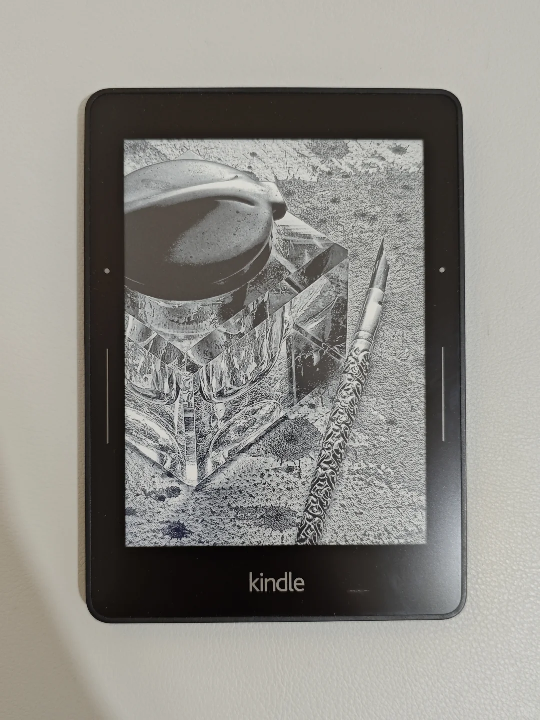 （已➗到货删）kindle voyage（带翻页器）