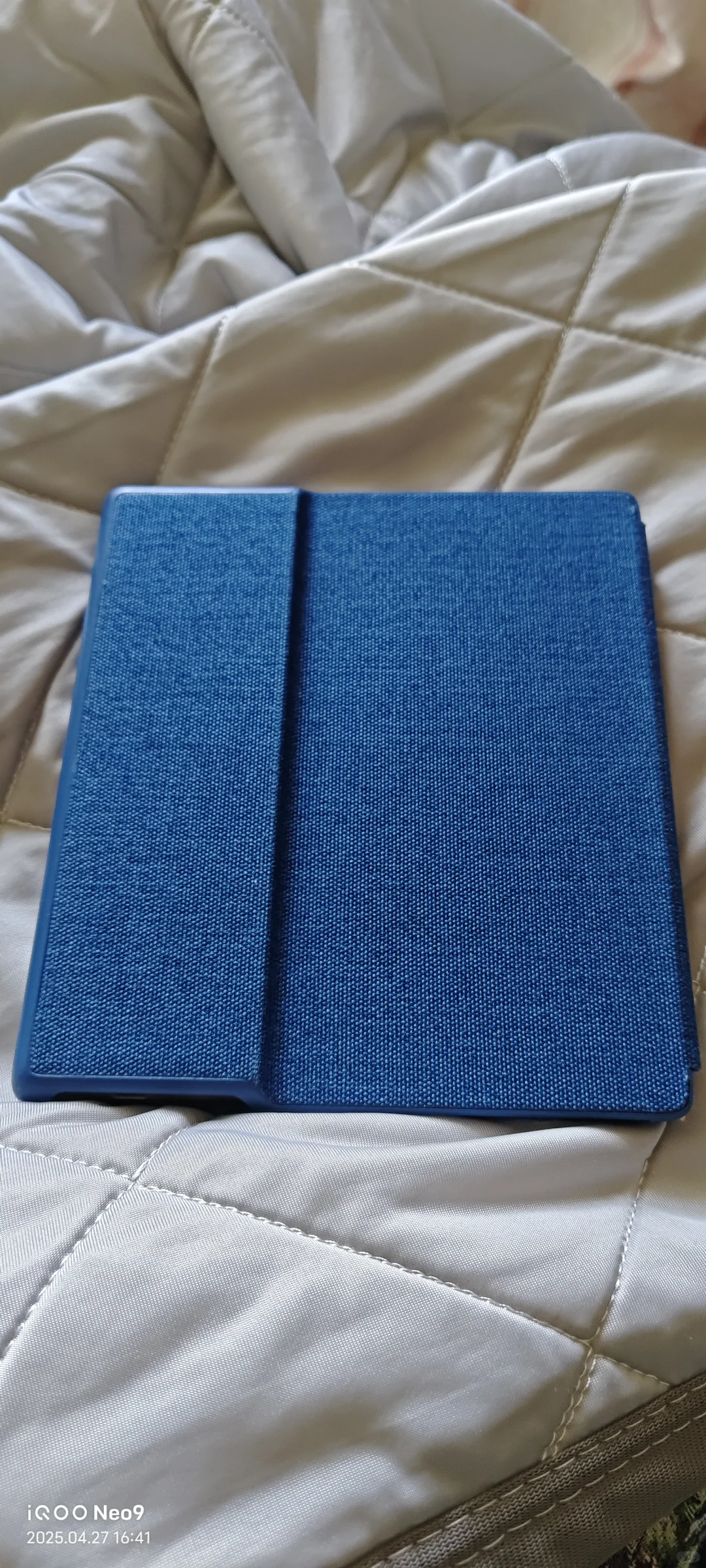 喜大普奔，原装kindle翻盖居然可以水洗！