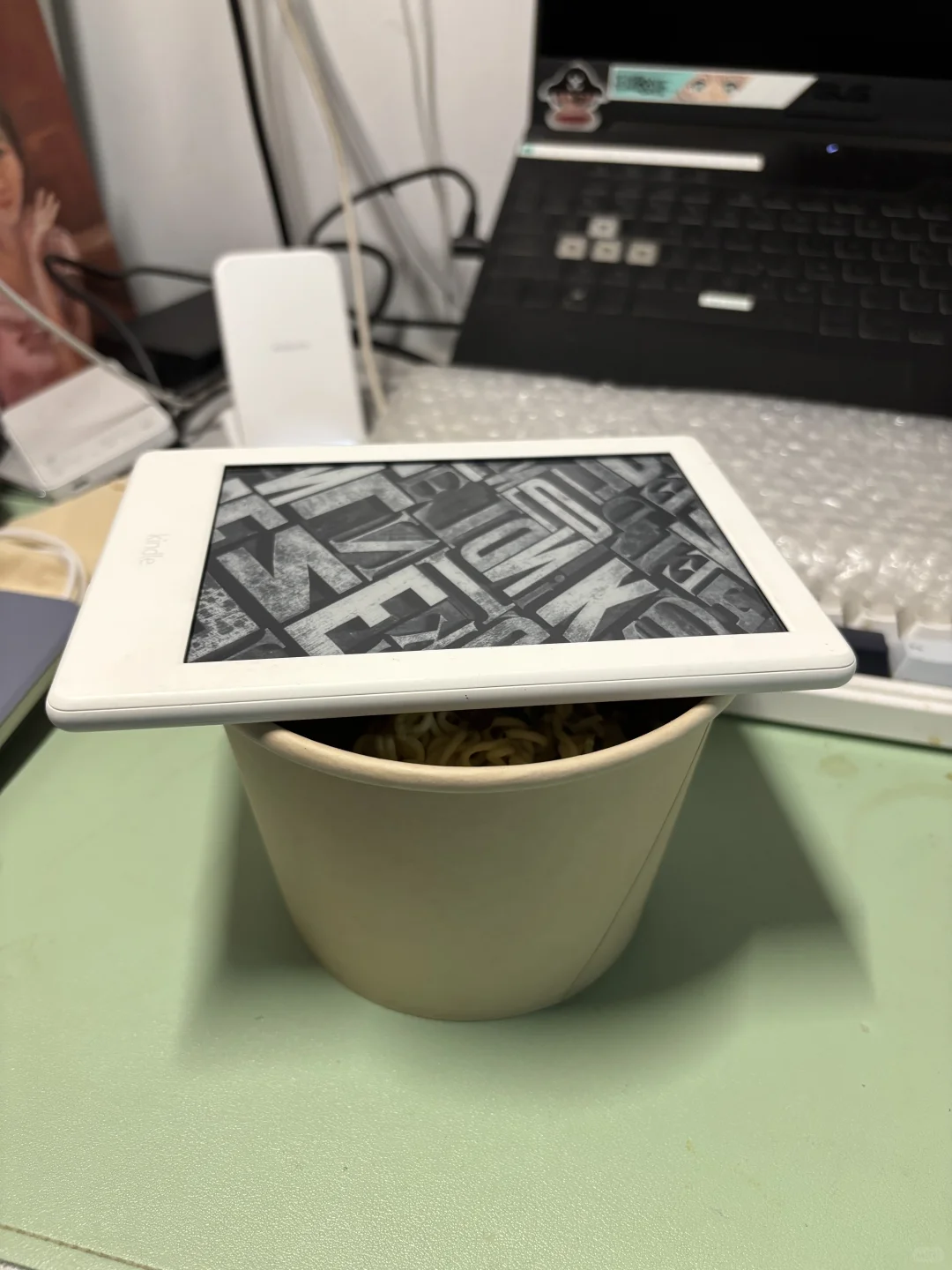 亲测kindle盖泡面效果不好