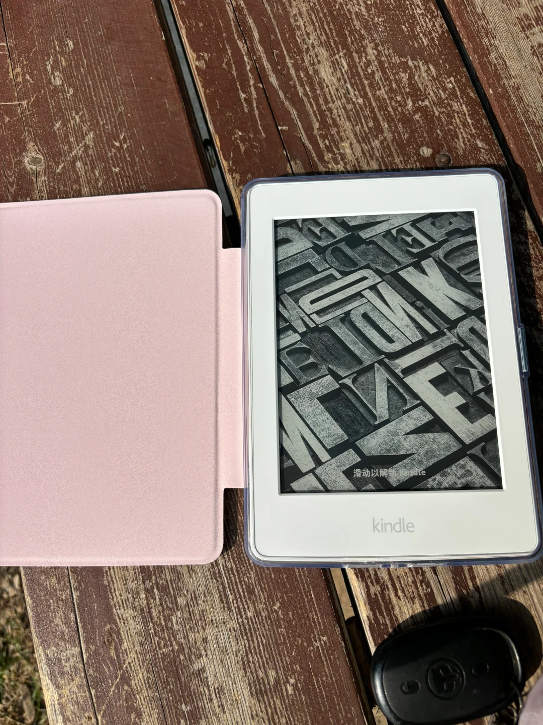 收到完美Kindle kpw 3！！！开始看书📖