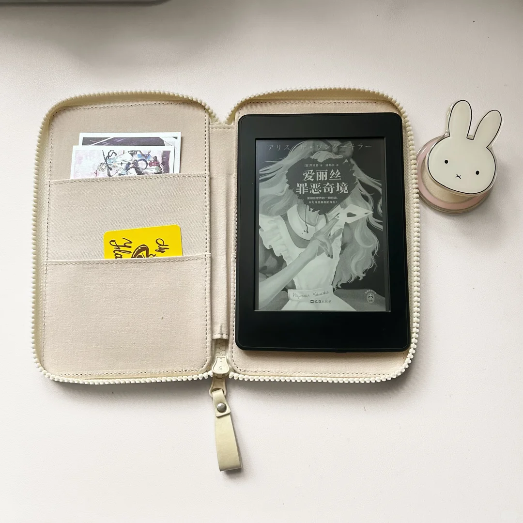 一个非常适合放kindle的包