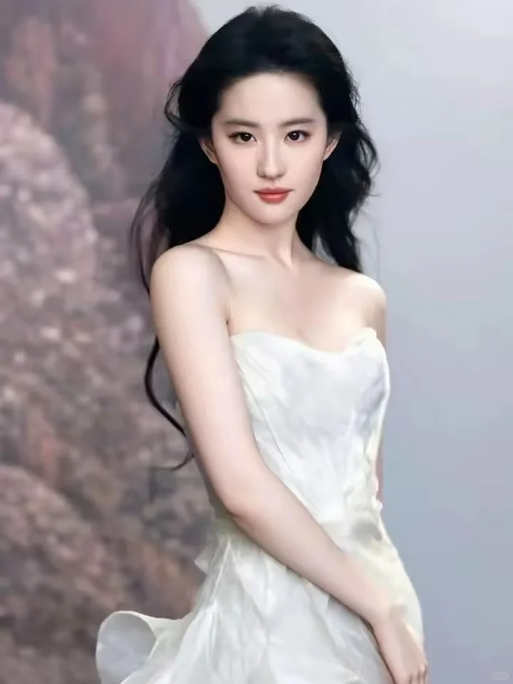 刘亦菲究竟读了多少书，才能如此清醒又独立！