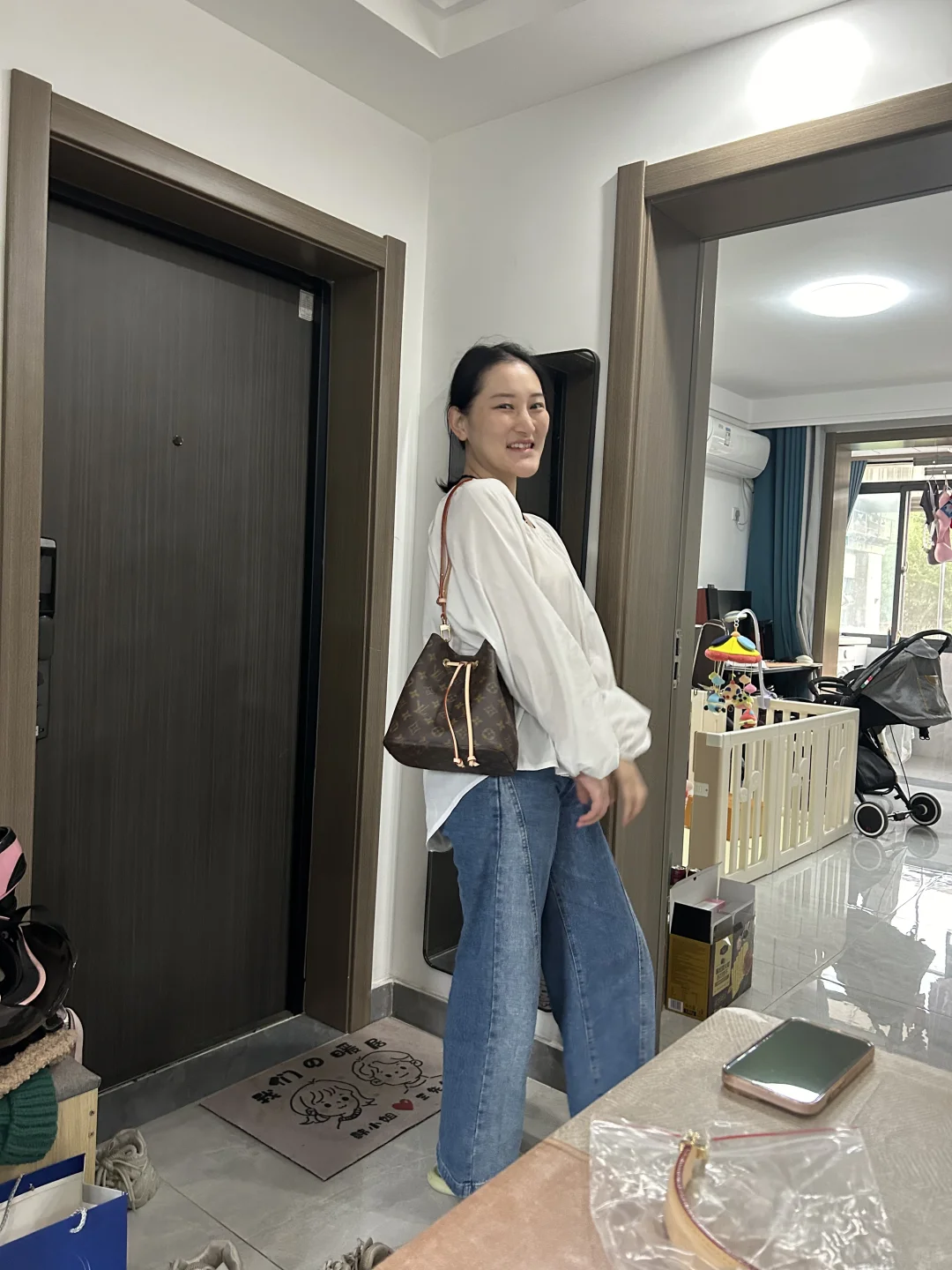 妈妈的第一个母亲节，送给老婆的包包