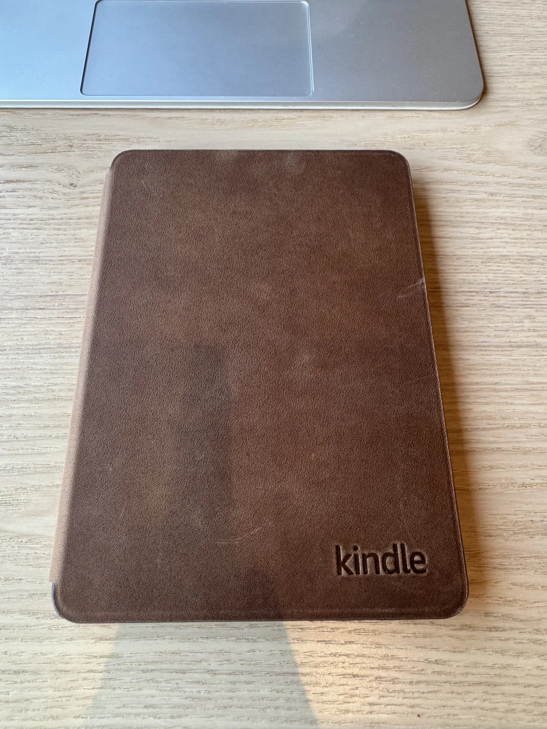 kindle kpw6 喜提新壳