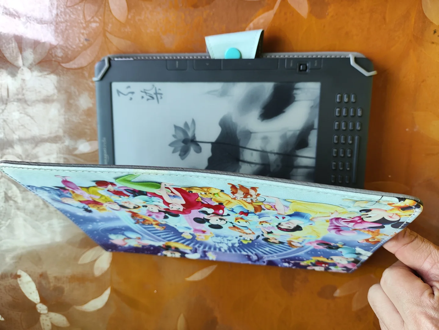 kindle dxg