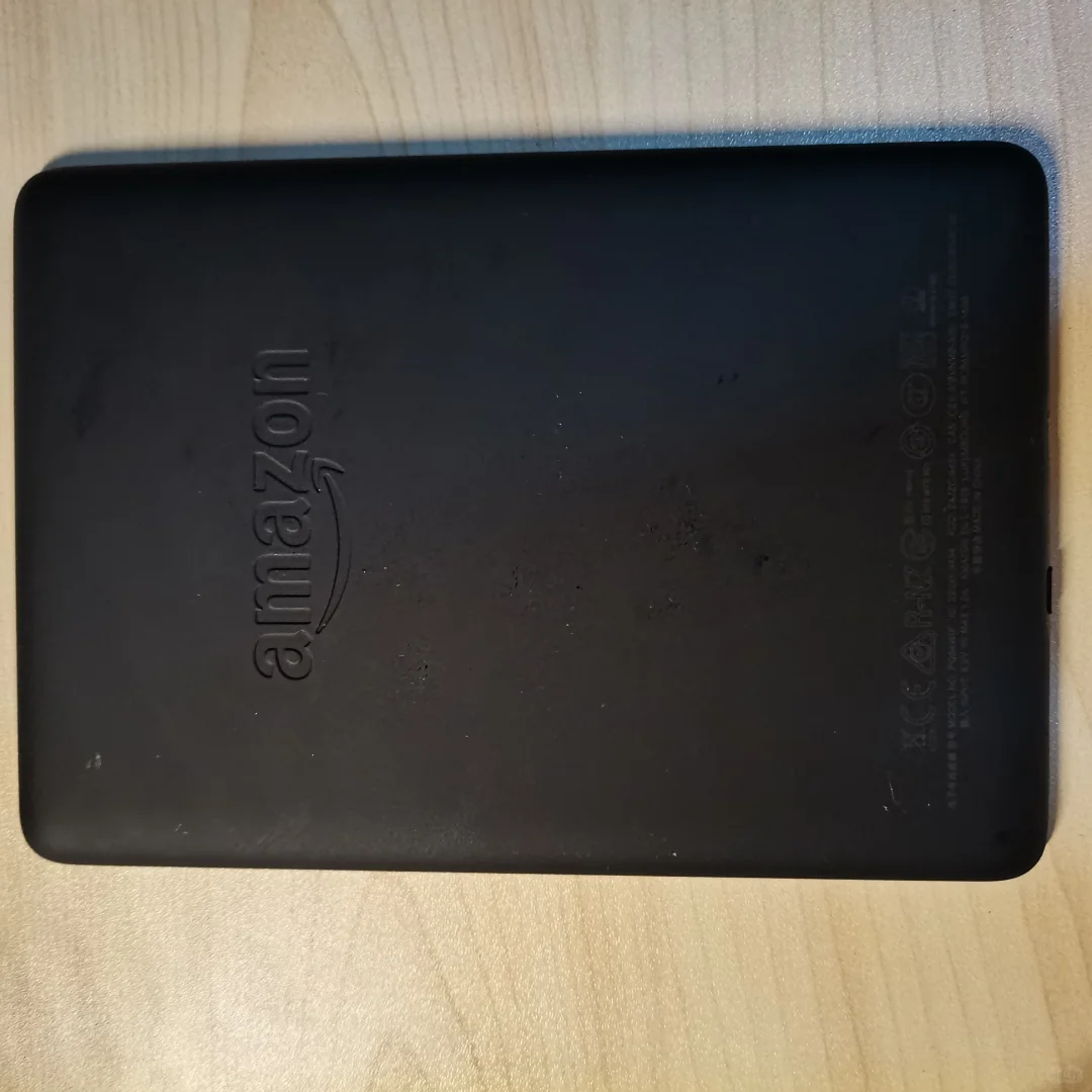 出自用 kindle kpw4 8g