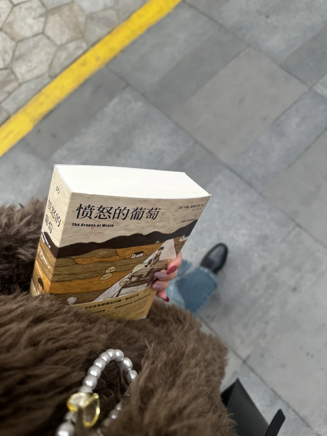 🖌️发狠了 682页：命运在他们头上拉稀 👀