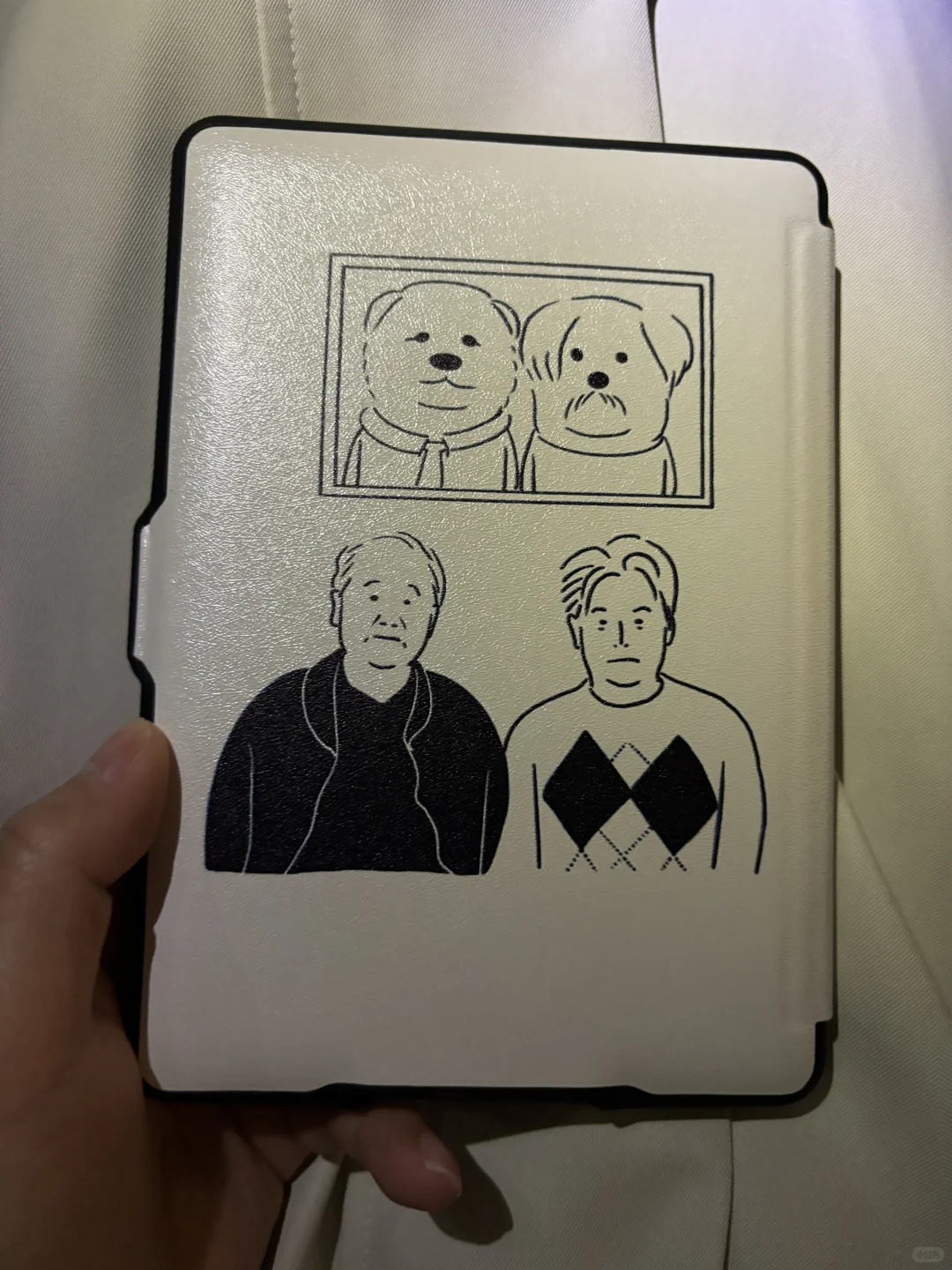 给大家分享一下我的kindle壳！
