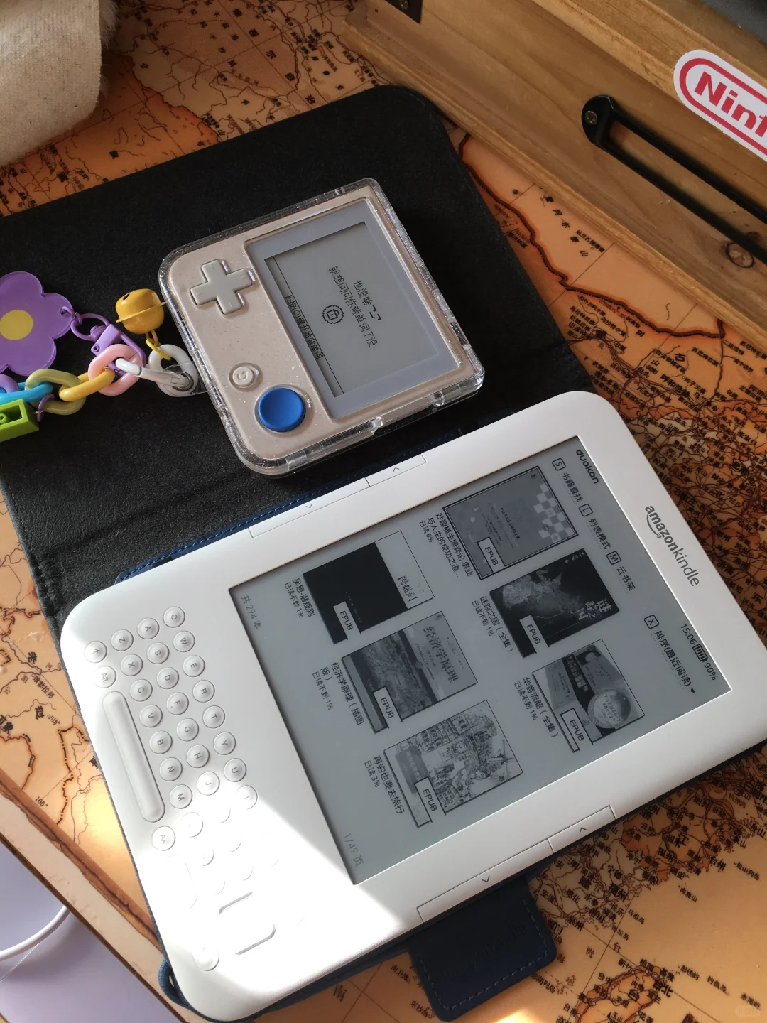 翻出了我的白色老kindle